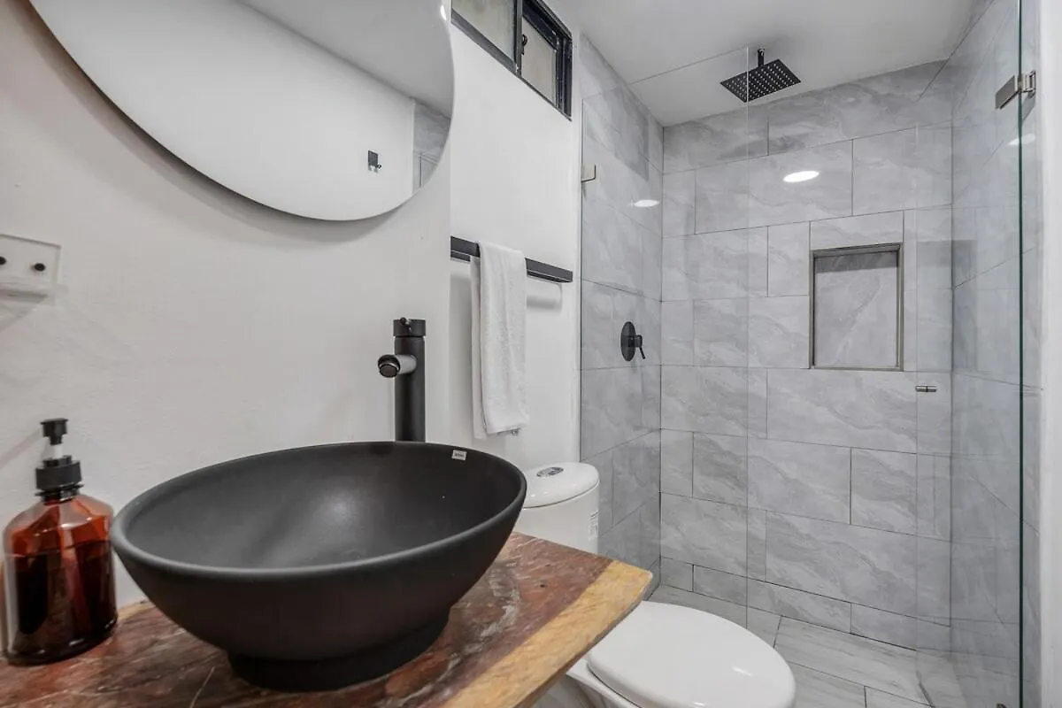 Appartement Nowa Gaira Apt Provenza Walkable Area, Ac & Balcony Facing Karolg Club Medellín