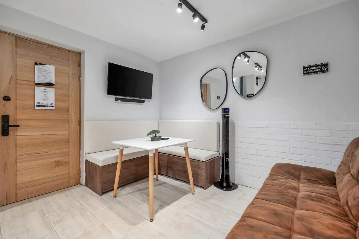 Apartment Nowa Gaira Apt Provenza Walkable Area, Ac & Balcony Facing Karolg Club Medellin Colombia