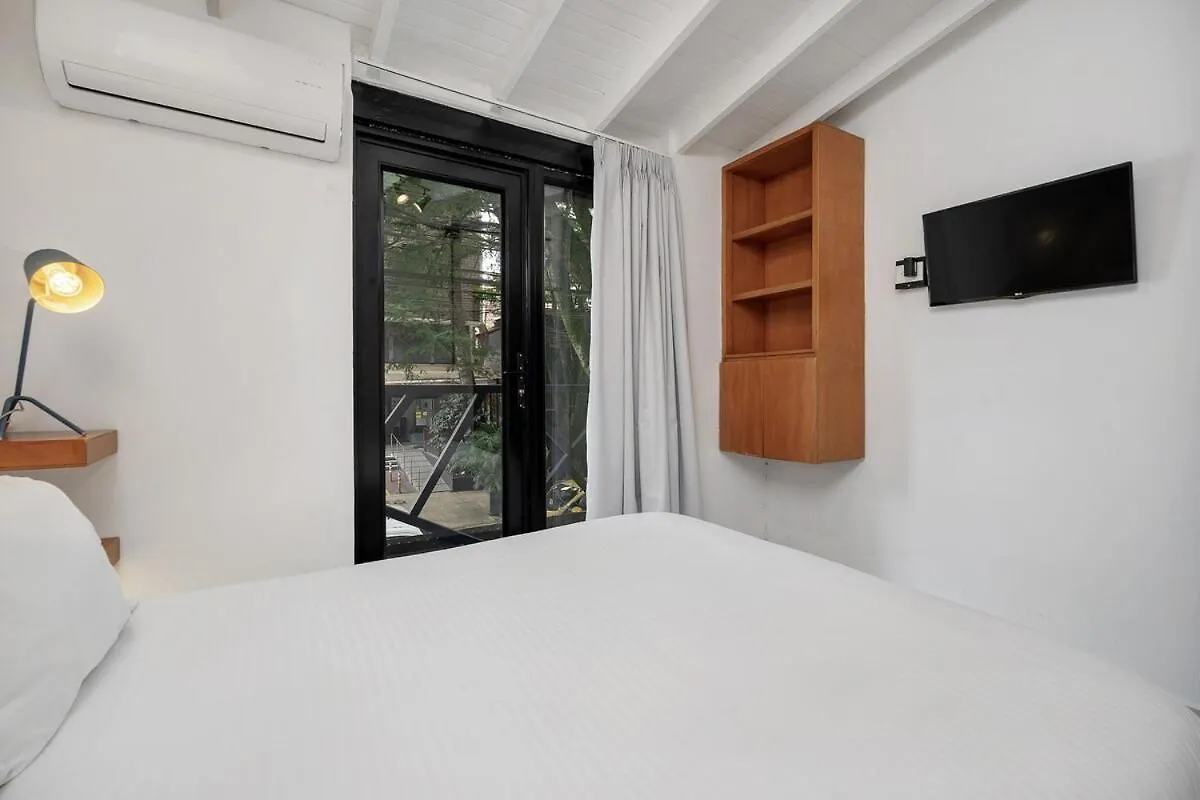 Nowa Gaira Apt Provenza Walkable Area, Ac & Balcony Facing Karolg Club Medellin Apartment